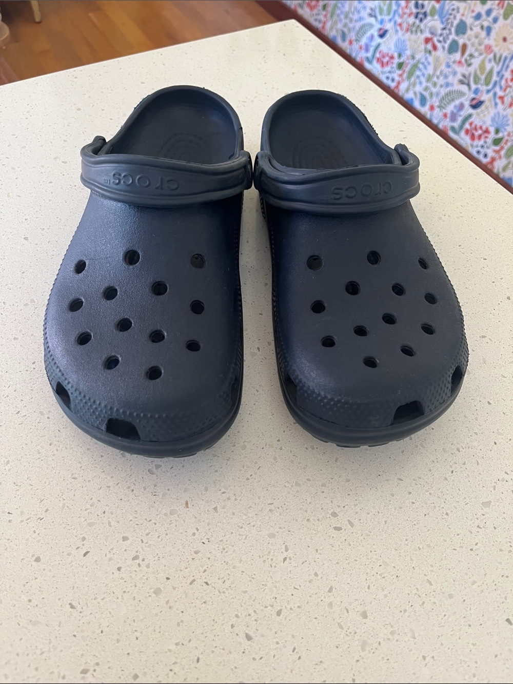 CROCS Mens Classic Clog - Navy
